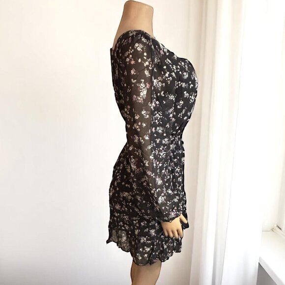 Black Ruffled Floral Short Dress - Picture 5 of 9